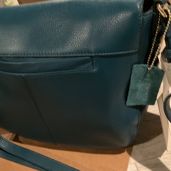 Danier refined pebble leather braided messenger bag teal perfect for back school - Picture 3 of 5